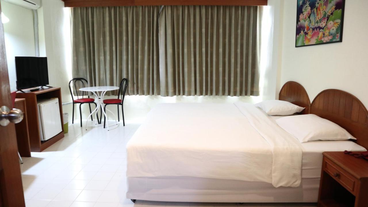 Patong Triple P Hotel Eksteriør billede