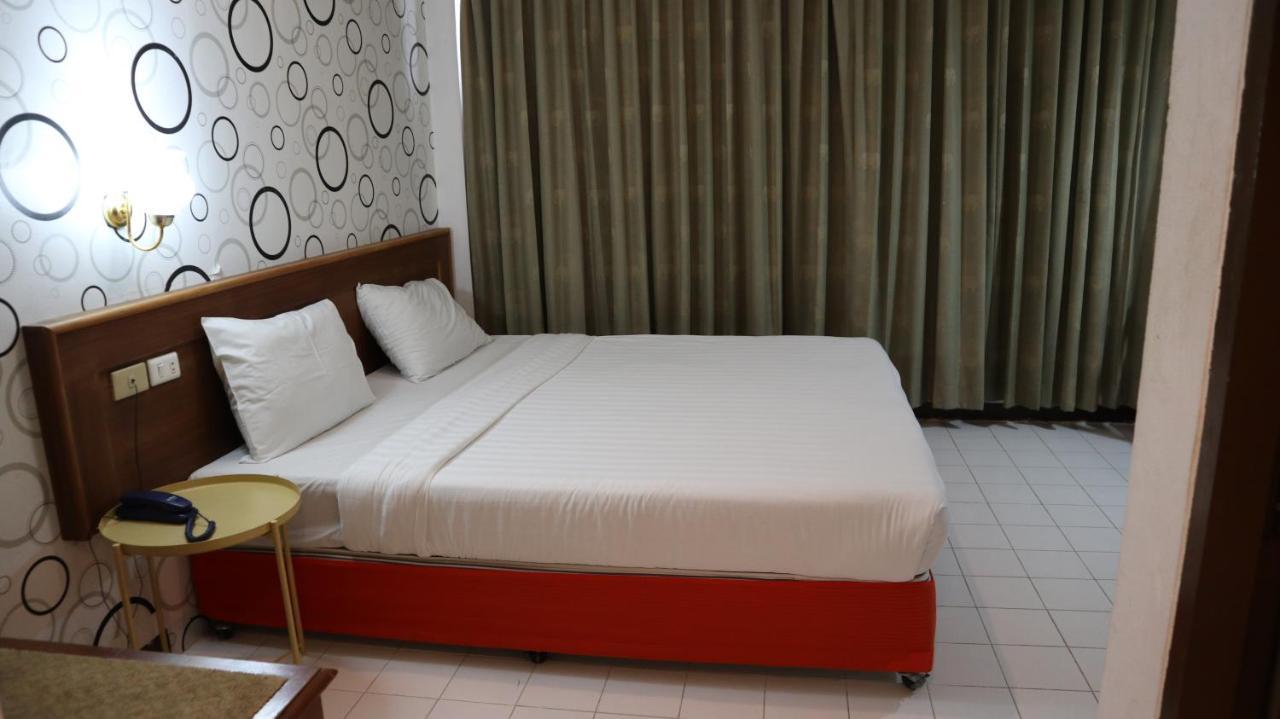 Patong Triple P Hotel Eksteriør billede